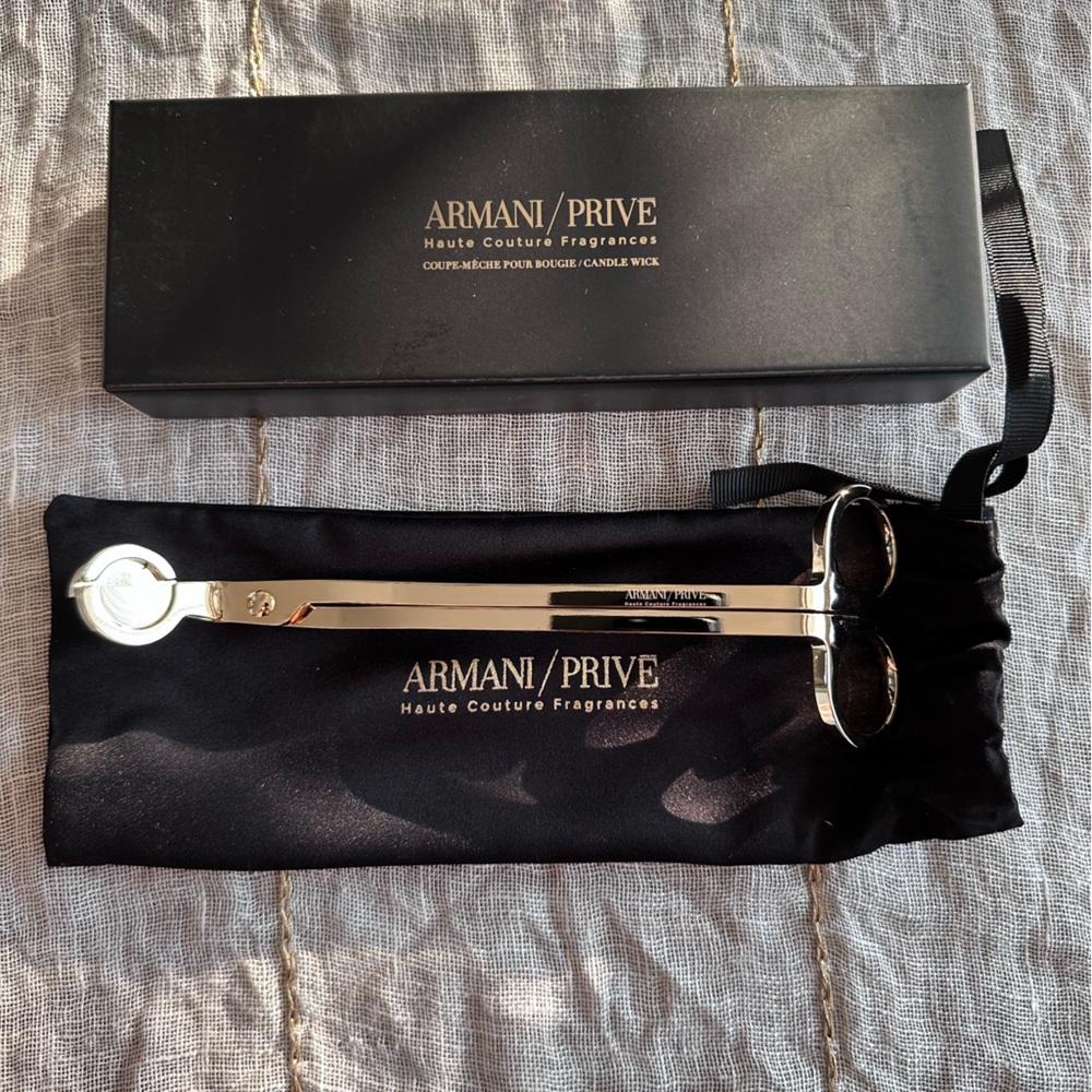 Armani Prive Gold Candle Wick Trimmer